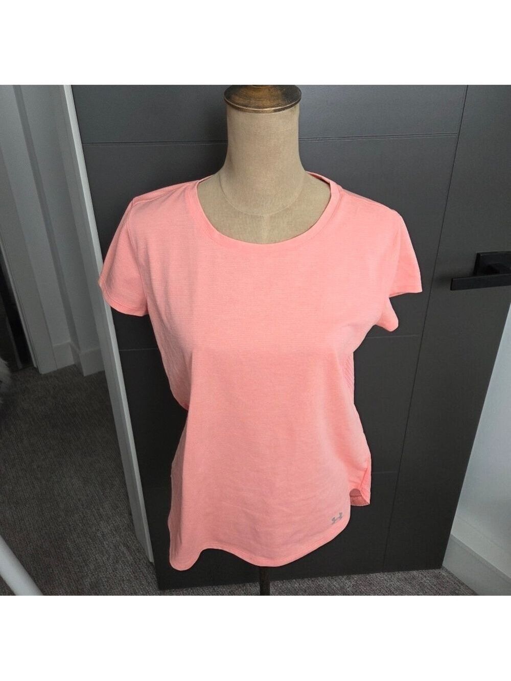 Under Armour Women's Pink T-Shirt